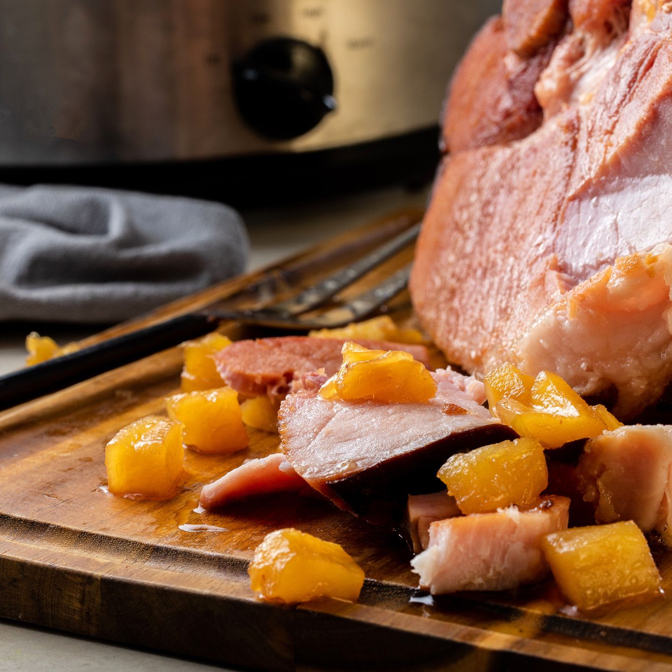 Slow Cooker Ham HelloFlavour.ca